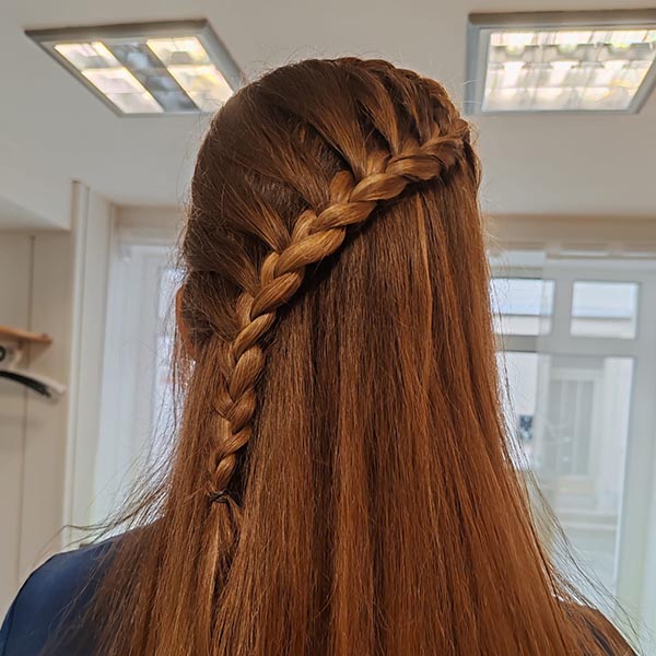 Referenzfoto Damen Haare flechten - Friseur Luisas Hairfashion Wetzlar
